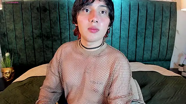 Show modela Brunodeluca_ na web-kameri