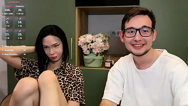 Tanya_M's Live XXX Chat