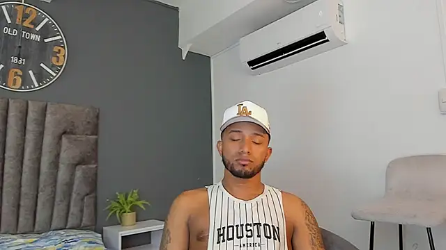 Robin_Rief Show Webcam