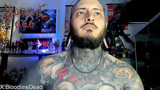 DEATHINK666XX Adlı Modelin Canlı XXX Sohbeti