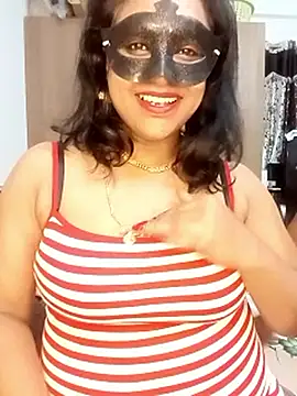 Pokazy przed kamerką – Chandini_Telugu