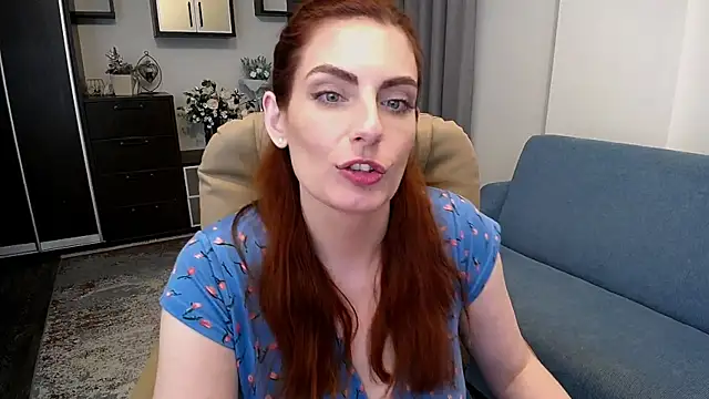LindaLiony Webcam show
