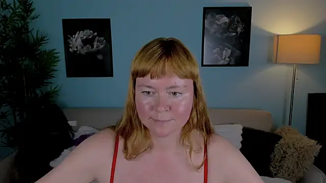 Czat XXX na żywo – CherryMii