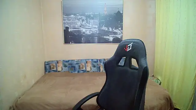 AdamDickens' Live XXX Chat