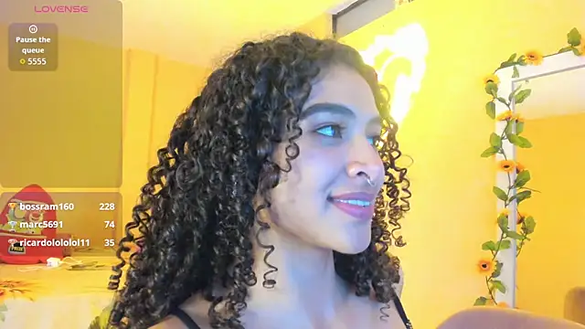 Chat XXX Live Keniia_rizz
