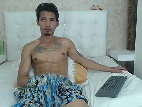 Dominic_Blaze's Live XXX Chat
