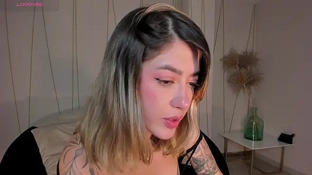 Chat XXX ao vivo de EveBensonX