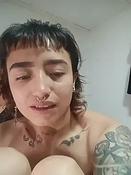 دردشة AlexxaAndRileyy الجنسية المباشرة