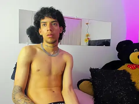 Ryder-Stone's Webcam Show