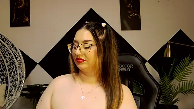 Katewalker_ Adlı Modelin Canlı XXX Sohbeti