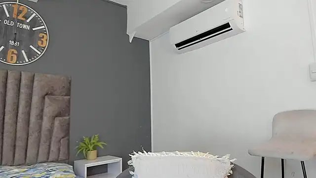 Robin_Rief 라이브 XXX 채팅