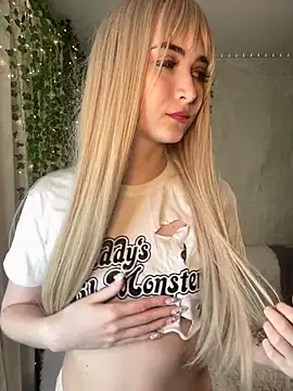 MarlboroWeb 라이브 XXX 채팅