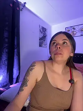 carolina16love Chat XXX in diretta