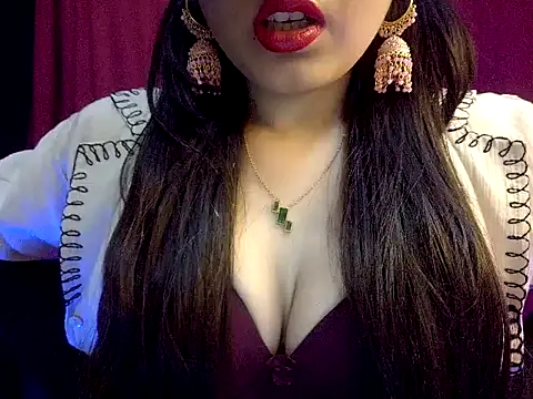 Živý XXX chat nadia_doll69