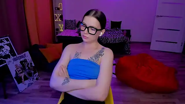 Chatroom XXX en direct de VibeRoxy