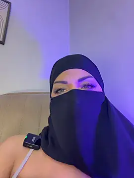 Chat +18 de Amberonee31 ao vivo