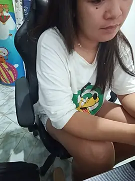Živý XXX chat pretty_yesha