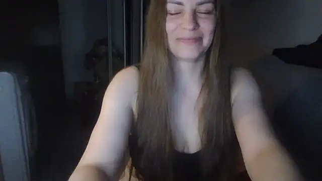AnnaDiamond1 现场XXX聊天