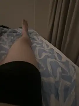 XXX chat uživo modela Hirtay