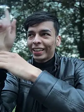 Онлайн чат XXX The_Conquer