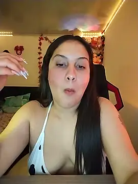 دردشة esmeralda_jadees الجنسية المباشرة