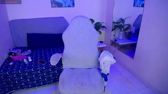 alloy_tiny Live XXX-chat