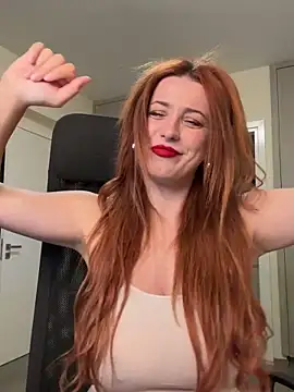 RoxxyDallas' Live XXX Chat