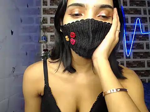 Tisya-24 Webcam-Show