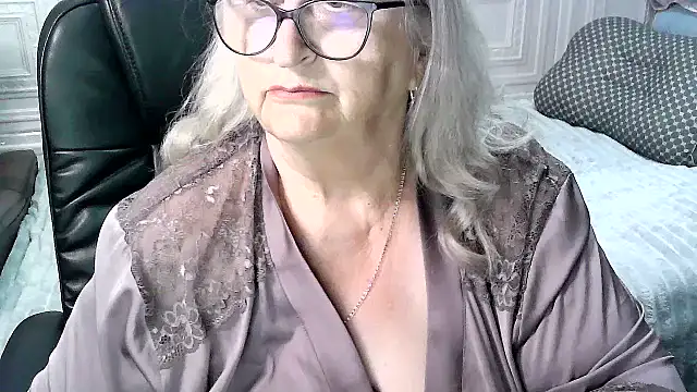 LolkaAlyss' Live XXX Chat