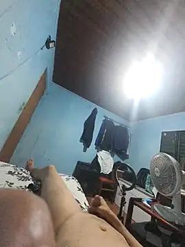 Chico3345 Show in webcam