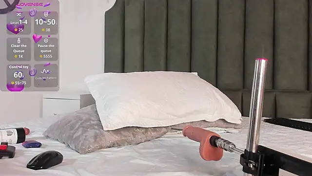 Chat +18 de Emma_Rossiii ao vivo