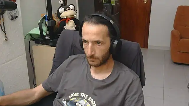 softail85's Webcam Show
