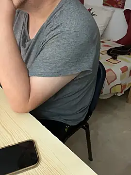 Deltaalex 现场XXX聊天