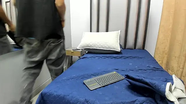 Smith-2003 – webcam-show