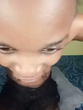 HOTCOPAR18's Live XXX Chat
