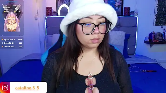 Kata_Bigboobs Adlı Modelin Canlı XXX Sohbeti