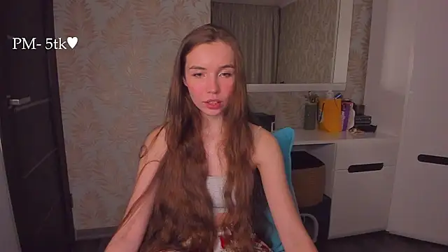 Chat XXX en directo de YonaBones