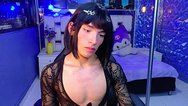 AlecciaNova – Live XXX-chat