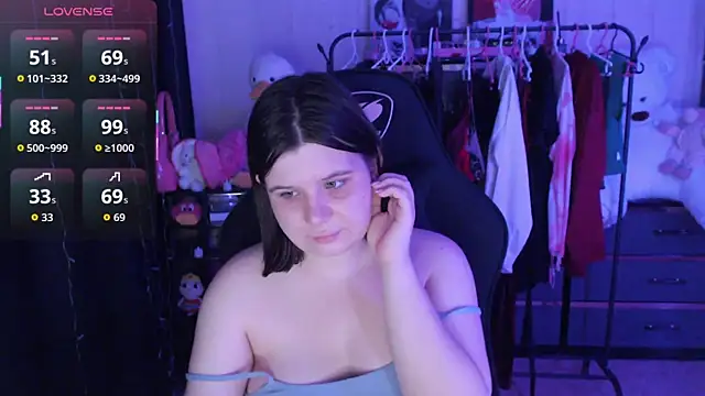 AmyVibess' Live XXX Chat