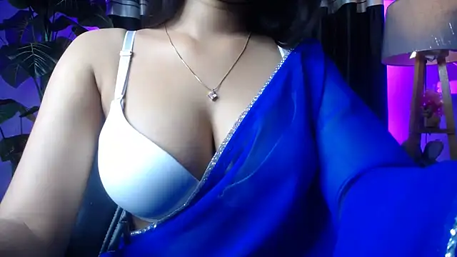 kiara_1122's Live XXX Chat