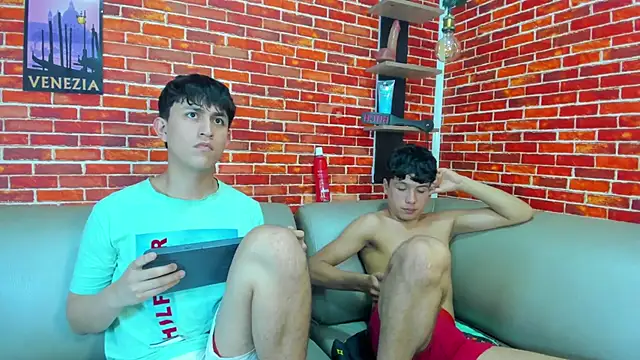 Hoot_boyss_ 现场XXX聊天