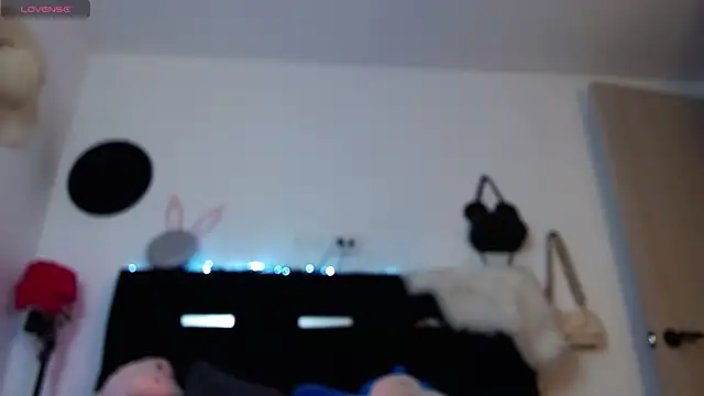 XXX chat uživo modela Camila_Torresss
