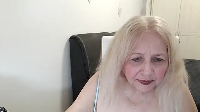 SusiLifeXXX's Live XXX Chat