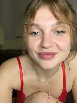 Emaline_Fane's Live XXX Chat