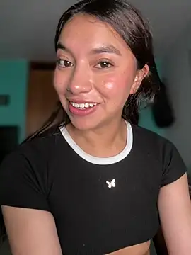 CocoaGigiMuse Live XXX Chat