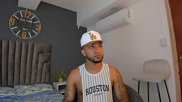 Chat XXX ao vivo de Robin_Rief