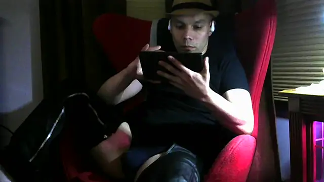 Caduceus_85's Webcam Show