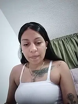 Chat XXX en directo de Tiphanydirty3