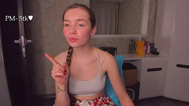 YonaBones Adlı Modelin Canlı XXX Sohbeti