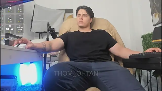 Thom_Ohtani 网络 视讯表演